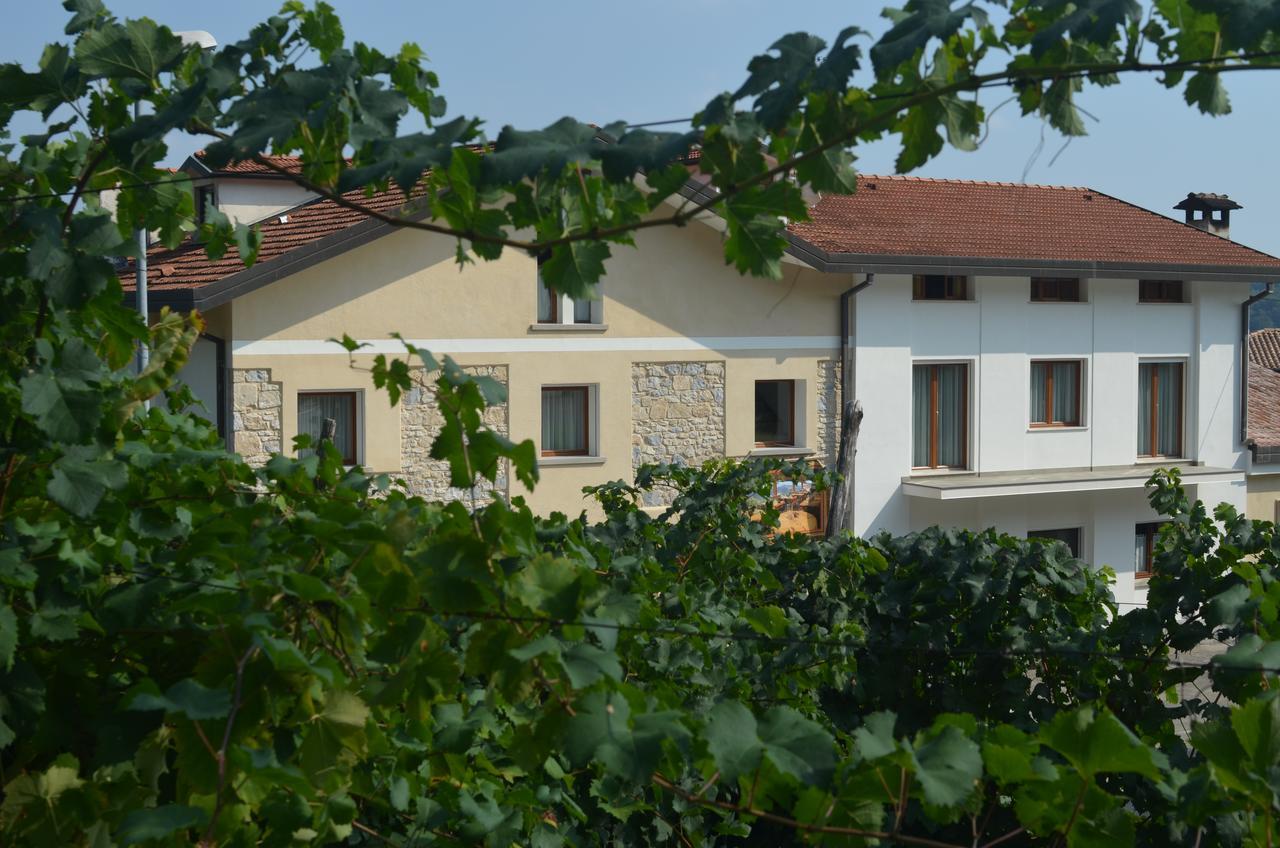 Hotel Ristorante Da Tullio Tarzo Dış mekan fotoğraf